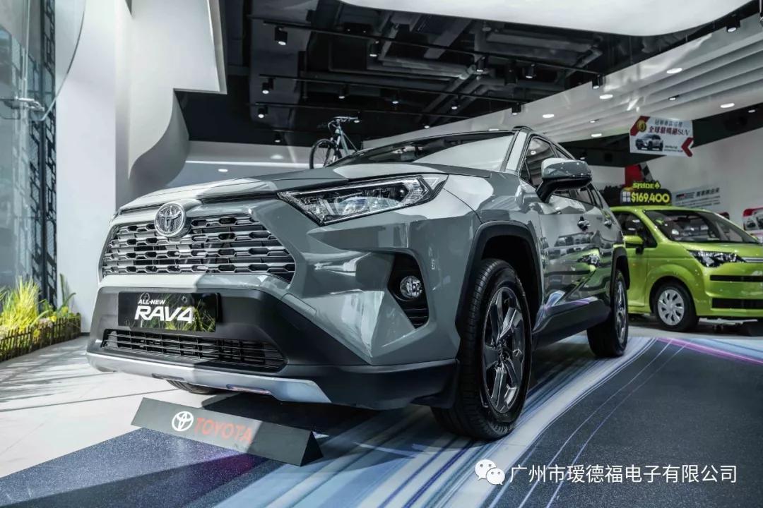 NAKAMICHINA3605多媒体*放播**器（TOYOTARAV4原车出厂配备）