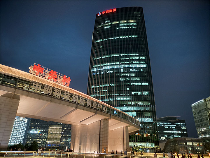 荣耀x10max和华为mate20x5g,5g大屏超能出击荣耀x10max图赏