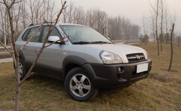 介绍一下23款现代途胜的优缺点,开了16万公里现代全新途胜