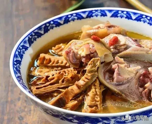 他花2000平米却只打造9间房，想请你来吃一道最有故事的徽菜