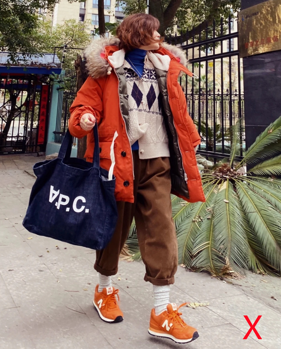 冬季穿羽绒服怎么搭配裤子,羽绒服内搭穿什么暖和不臃肿