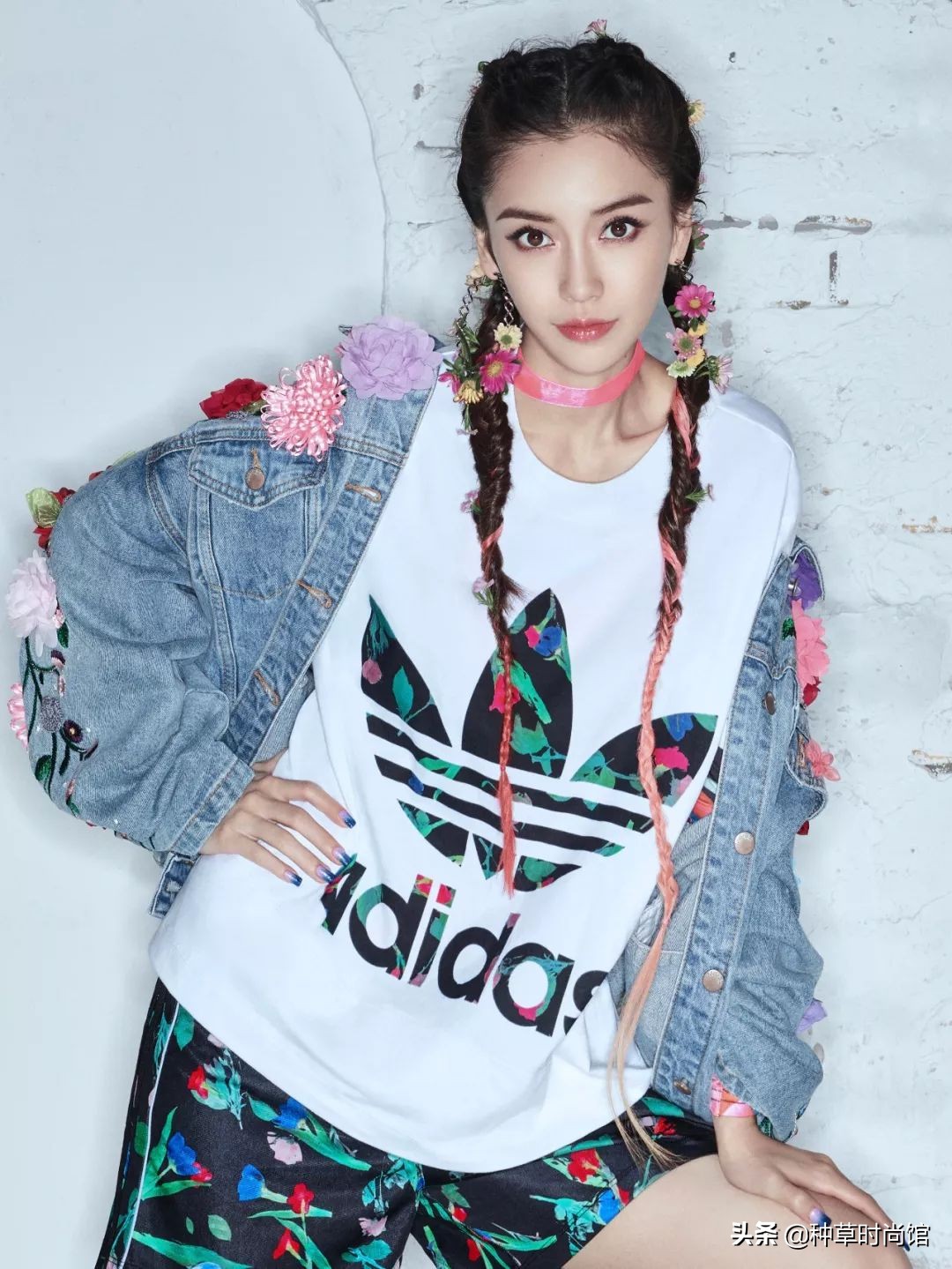 花瓣丸子头学生党蓬松,古风丸子头前额花瓣头饰