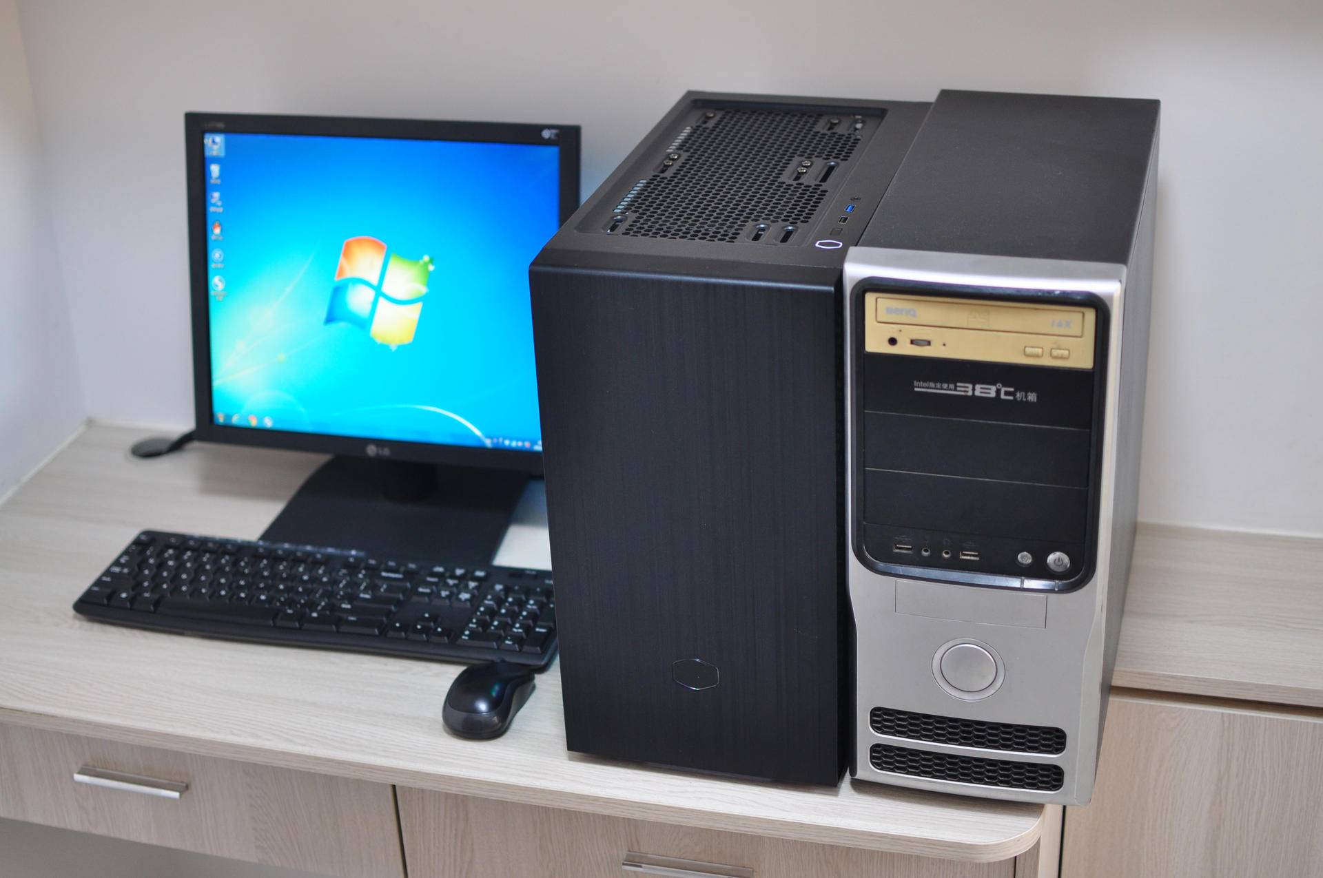 全靠图纸和客服加度娘,小白也能装电脑