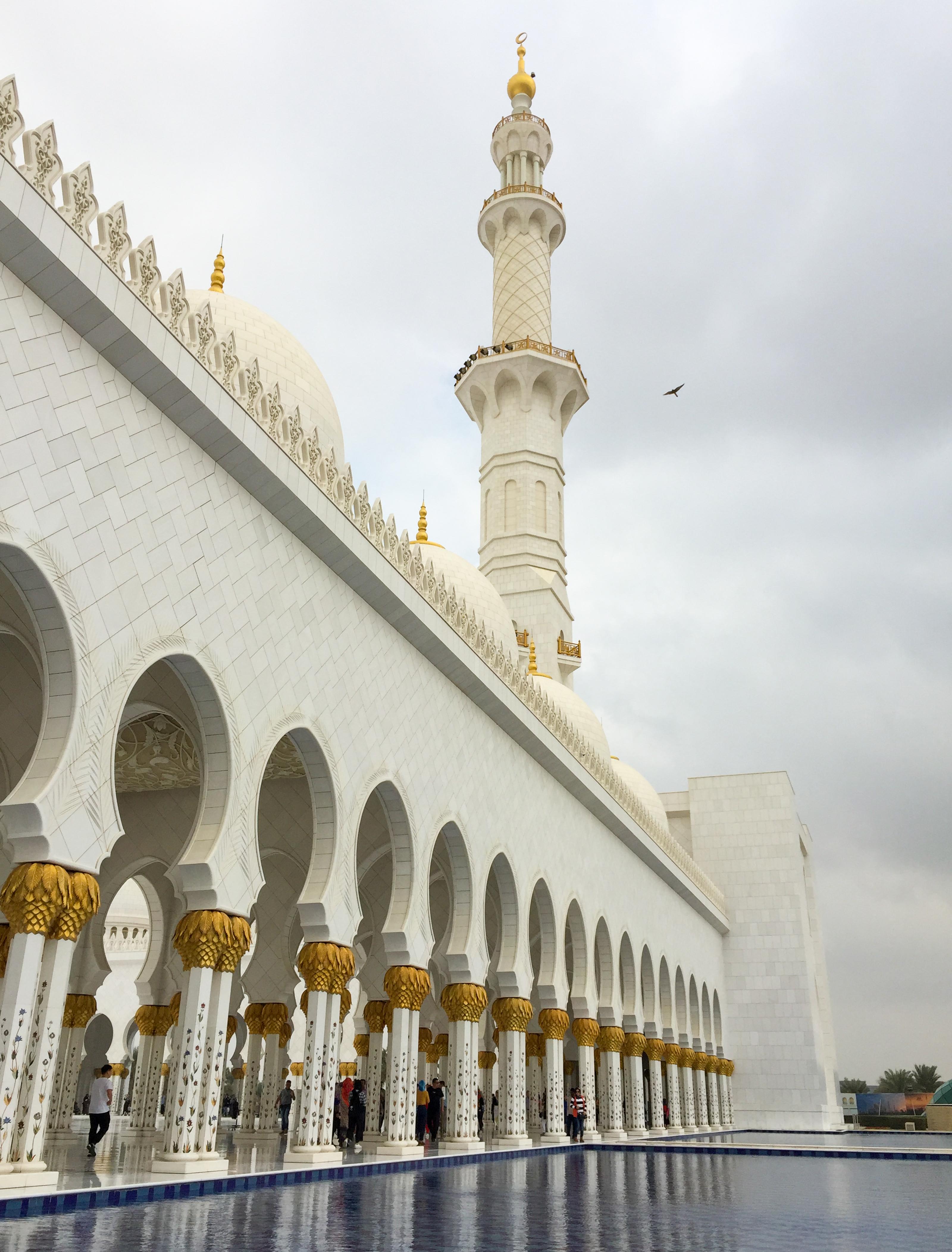 最奢华最漂亮阿布扎比的清真寺,最奢华清真寺谢赫扎伊德