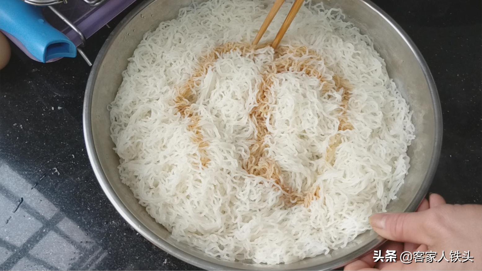 米粉怎么做孩子爱吃,煮米粉好吃的做法小孩喜欢吃