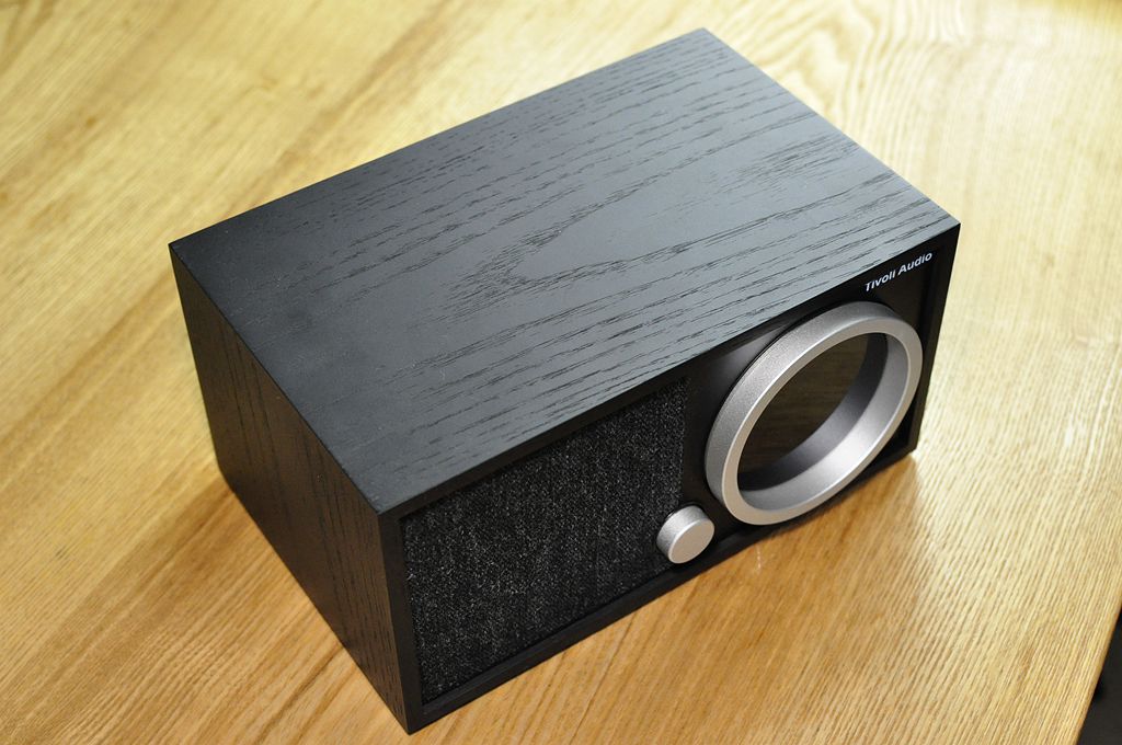 71岁老爷子创建传奇收音机品牌20年,国内用户只能体验一半功能