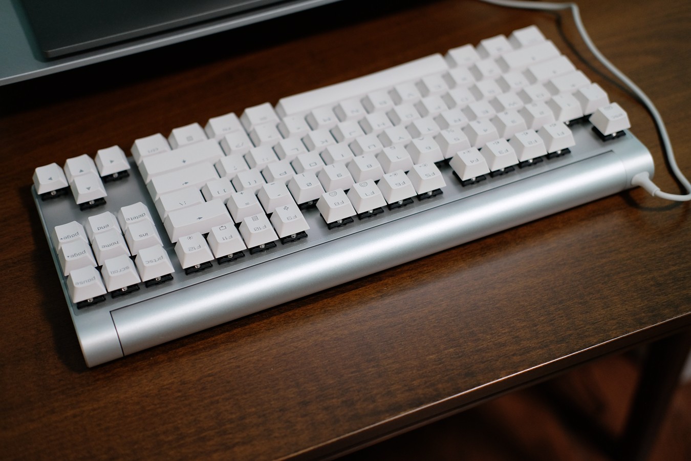 cherry妯辨mx8.0鏈烘閿洏绾㈣酱,cherry閿洏mx8.0浜屾墜