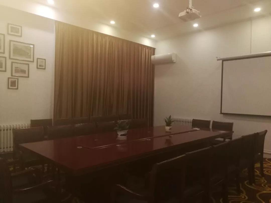 满洲里饭店百年俄式主题店电话,满洲里百年饭店