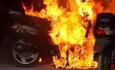 孩子艾灸被艾灸灰烫到,宝宝被艾灸烫伤