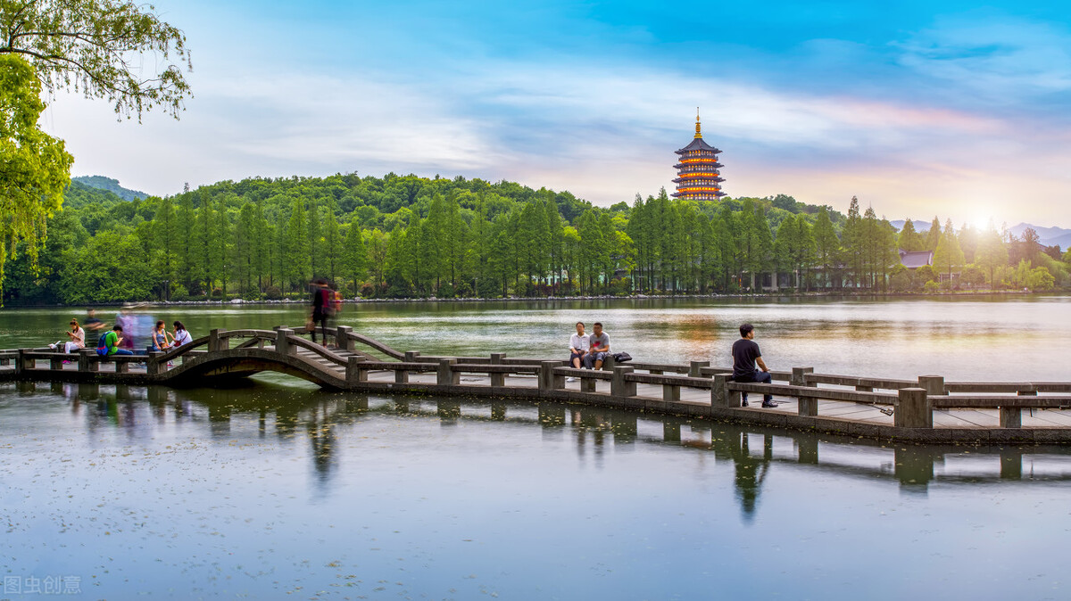 初学写诗的建议和感悟,写诗基本常识是什么