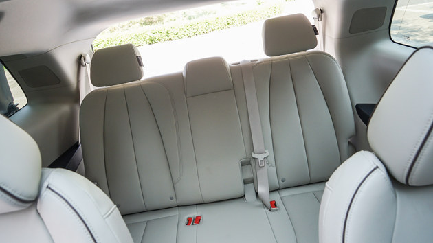 别克gl8陆上公务舱和es的区别,gl8es653t上路要多少钱