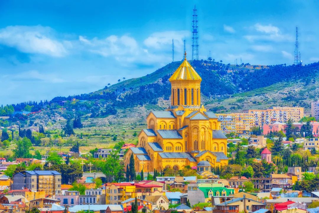 全球第一个恢复的城市是哪个城市,全球首个恢复旅游的国家