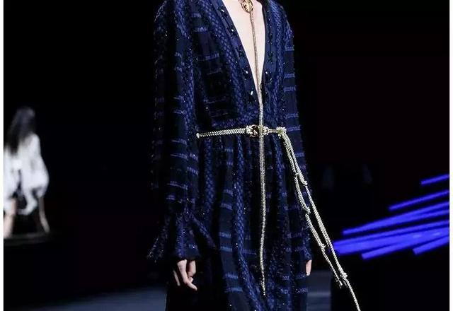 ep雅莹女神节,ep雅莹小西装