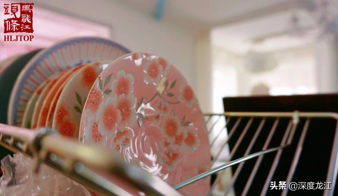 【冰城浮生记Day9】斜杠青年于浩洋：上得了讲台下得了柜台