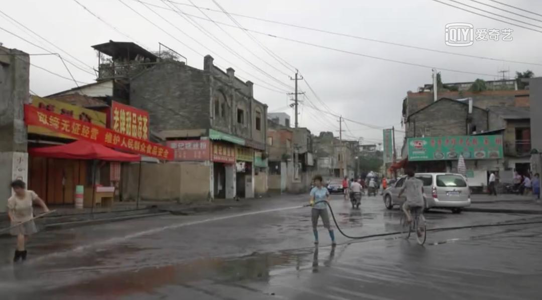 夜市摆摊日入9000元真能做到吗,夜市摆摊老板一天能挣多少钱