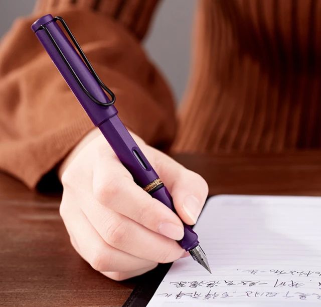 你可以不练字但是不能不控笔,德国原装正品lamy凌美焦点cc钢笔