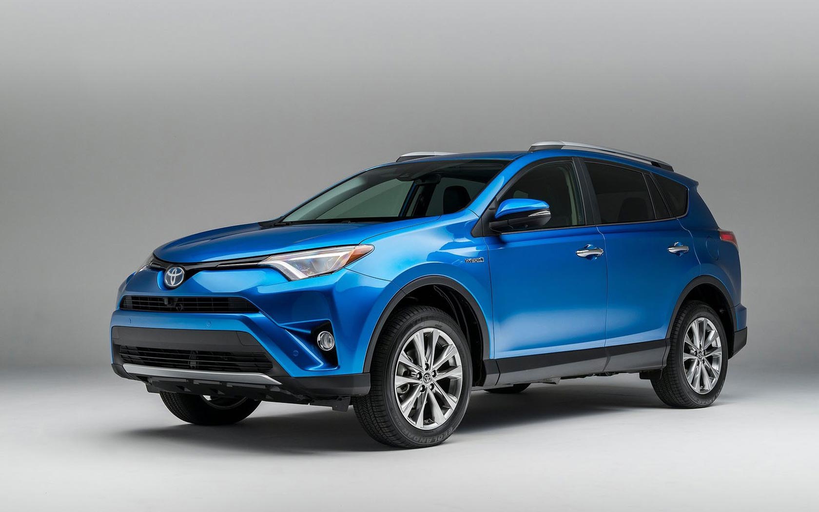 俄罗斯汽车售价,俄罗斯汽车便宜吗