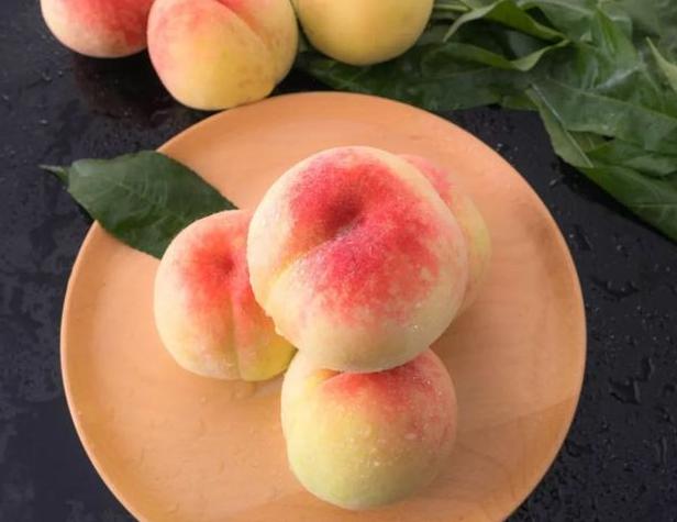 好吃的水蜜桃新品种,好吃的水蜜桃上市了
