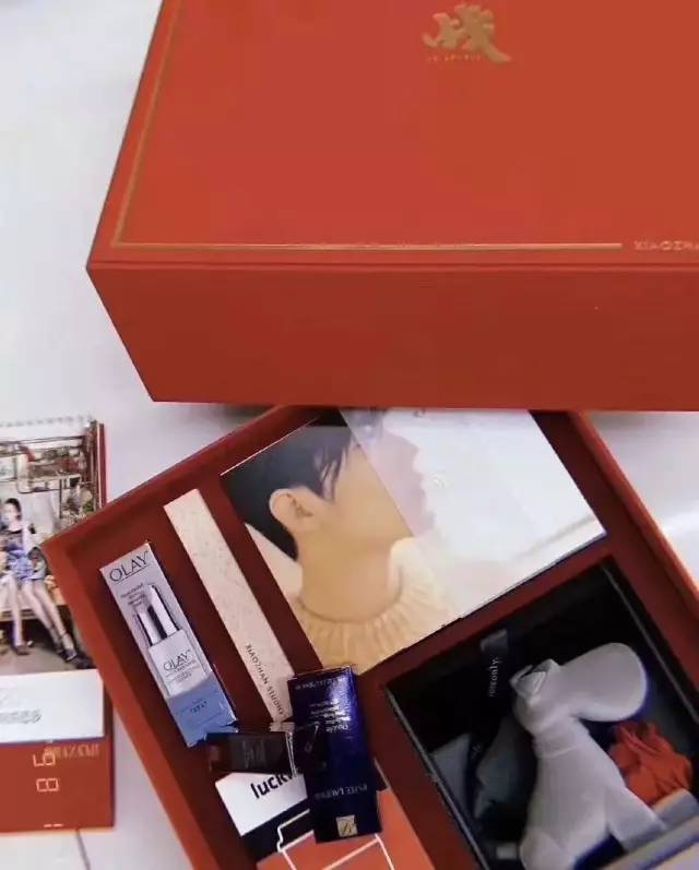 明星春节时期送礼物,明星春节礼物推荐