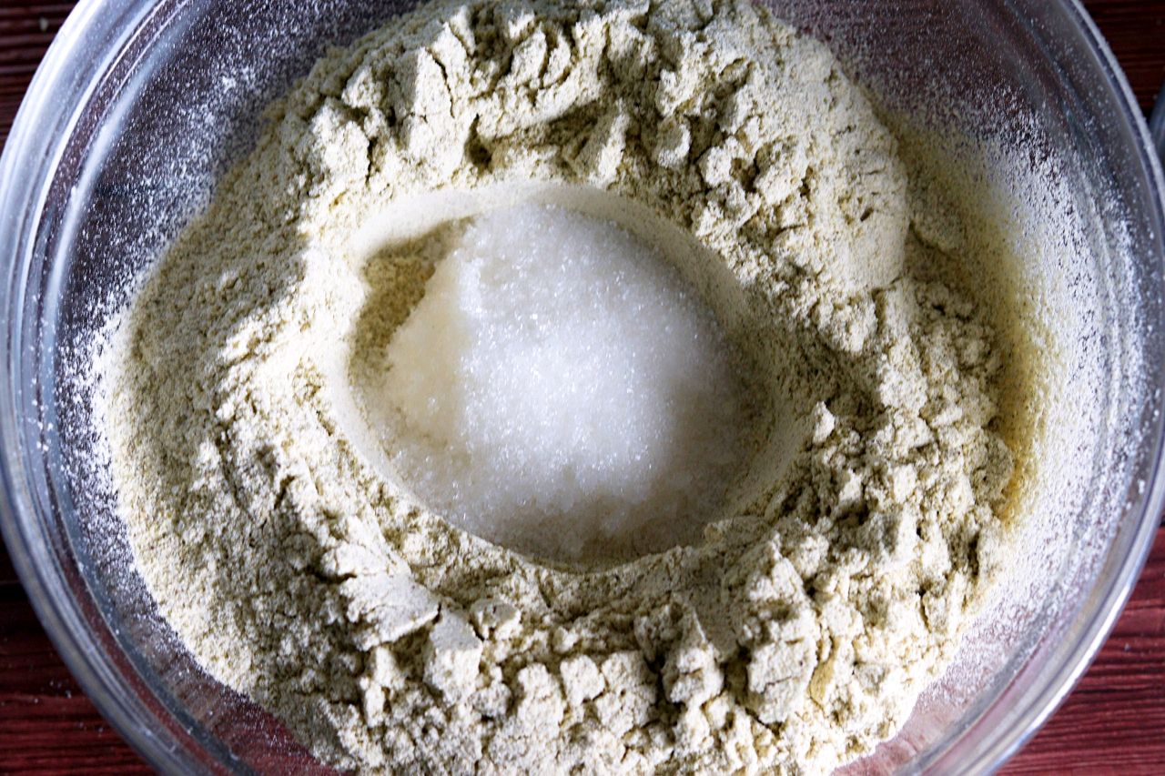 夏季必备美食绿豆糕学会这样做,绿豆糕清凉解暑小甜点