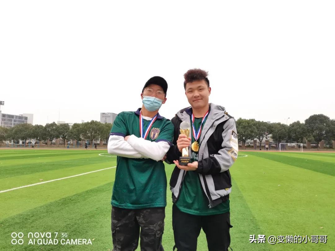 足球队获冠军,武汉足球队拿过几个冠军