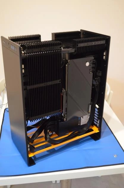 如何自己配置出静音电脑,怎么选择噪音小的电脑