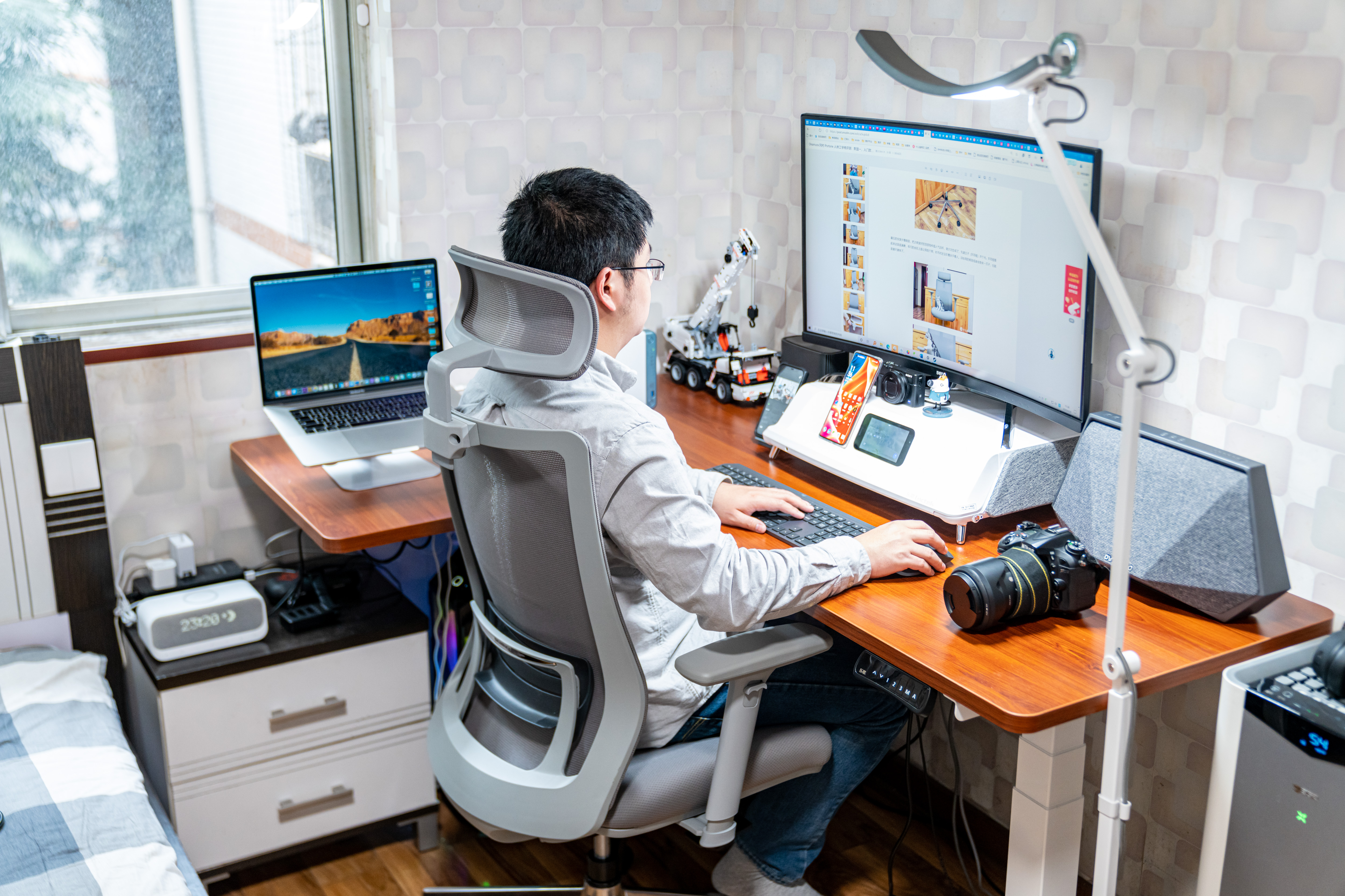 打造理想的居家办公环境：乐歌升降桌/台+明基灯具晒单