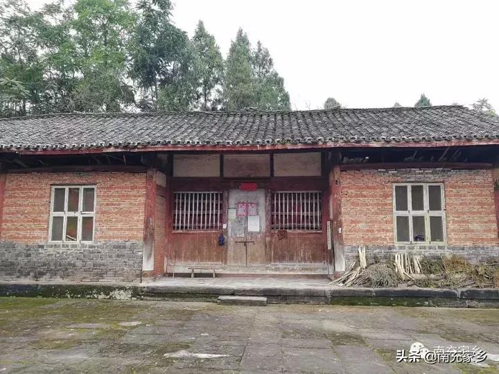 四川南充千年古城,南充小山村