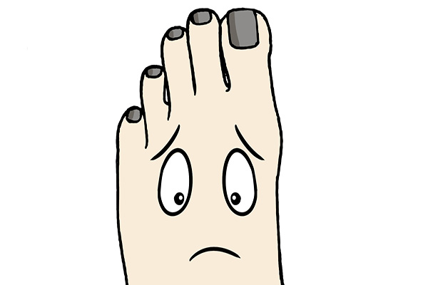 得了灰指甲一定要去医院呢,拔指甲治疗灰指甲