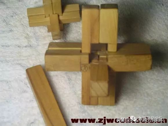 鲁班锁六柱印教程,鲁班锁四根怎么拼