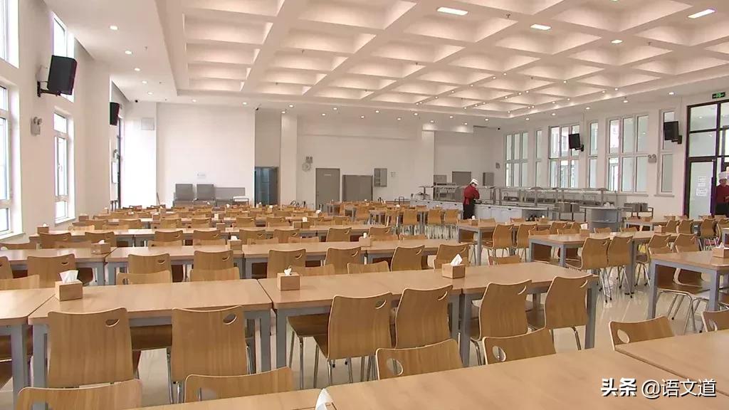 30000人球场,3万人体育场算不算大