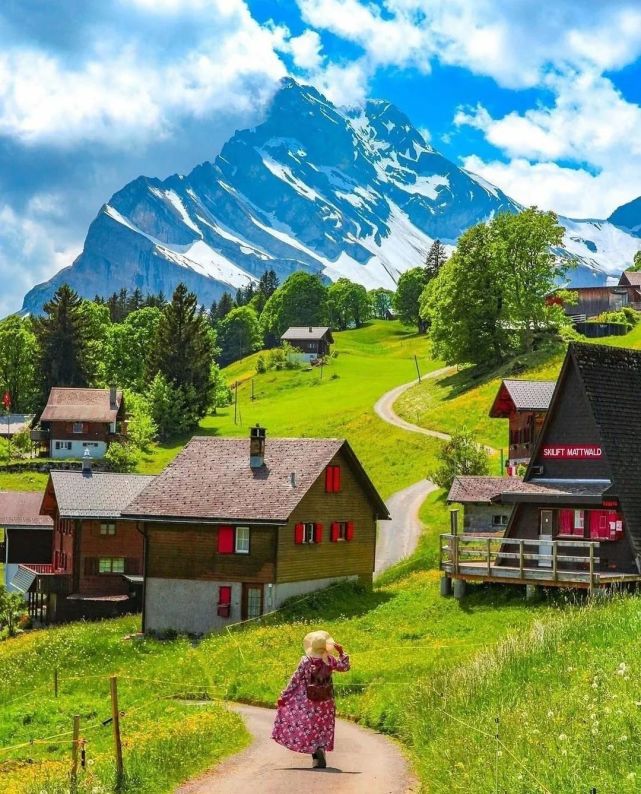 形容瑞士绝美的句子,瑞士绝美高原列车穿行