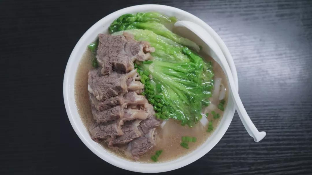 香洲“呢壹间”小店，年轻夫妻做出广东地道茶果，味道超正