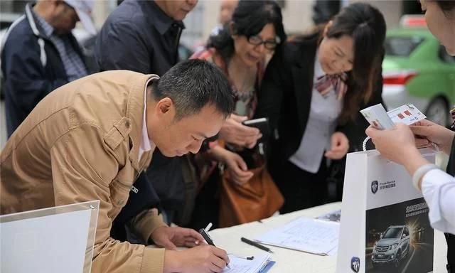 汽车销售教你什么时候买车最便宜,新手买车销售技巧和方法