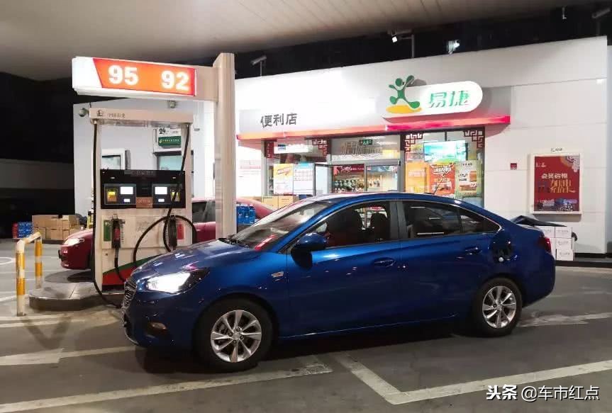 2013款别克凯越1.5l自动经典油耗,别克凯越1.6自动挡100公里油耗