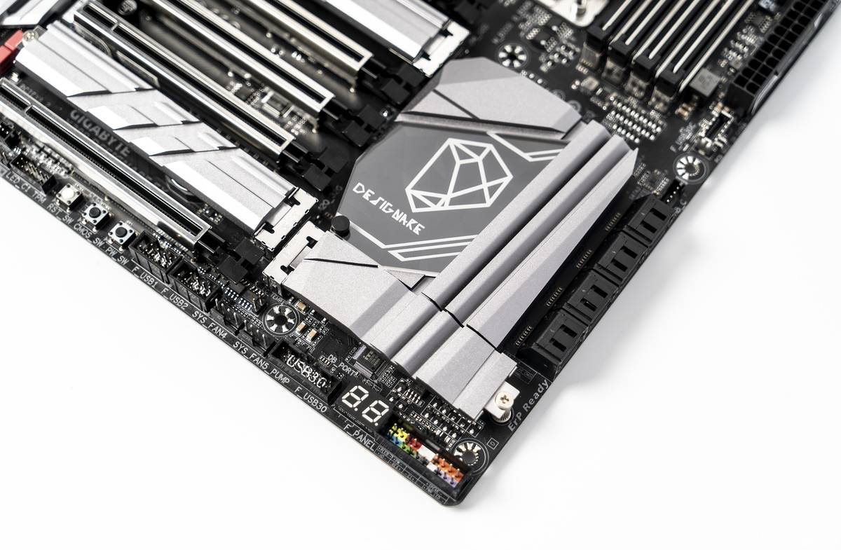 256内存黑苹果,苹果12大型翻车视频