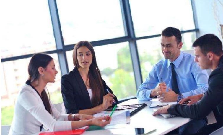 开会领导问你话该怎么回答,开会时领导提问题怎么回答