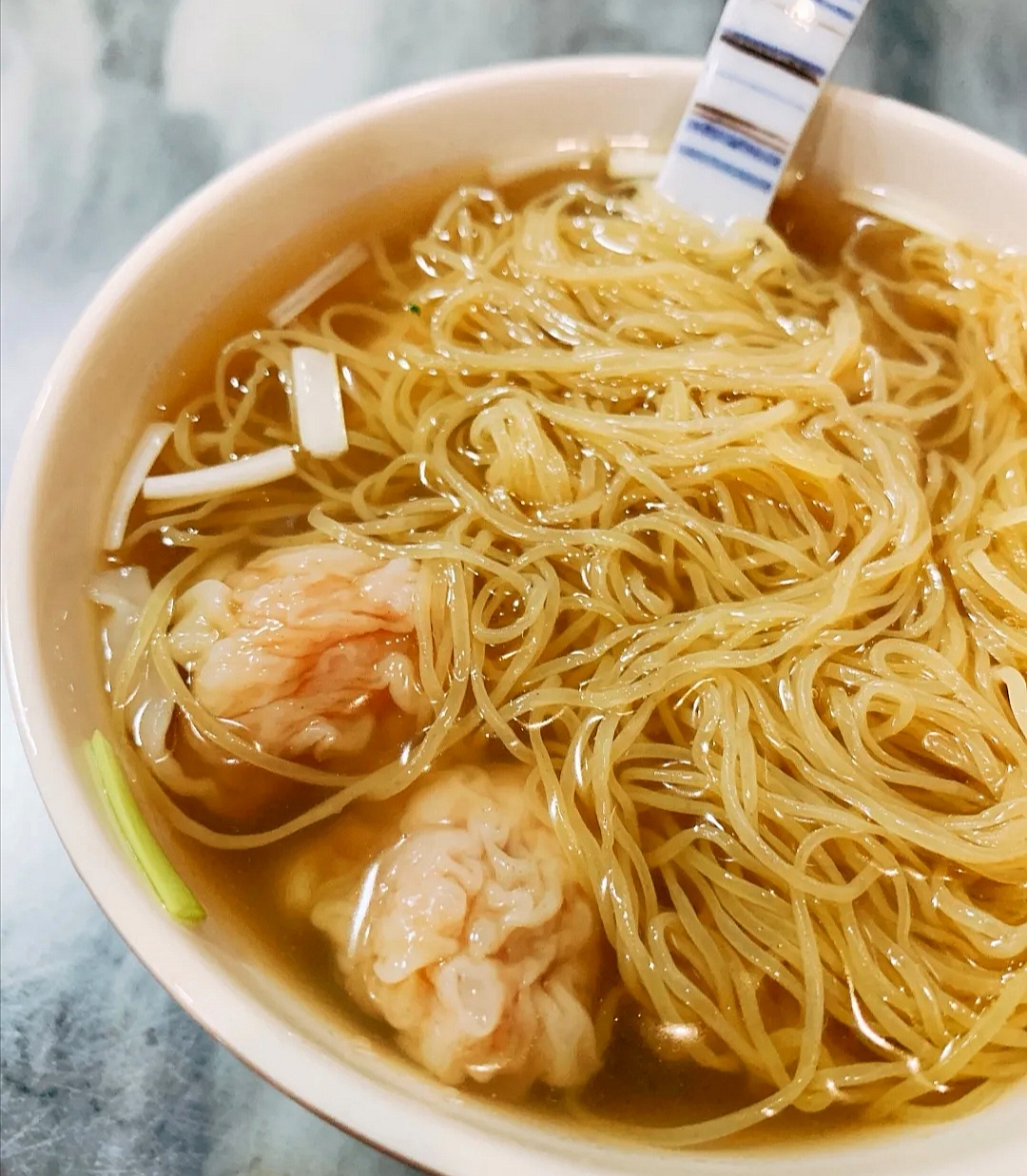 紫龙大街这家百年历史的老面馆,吃到江南西街坊最认可的竹升面!