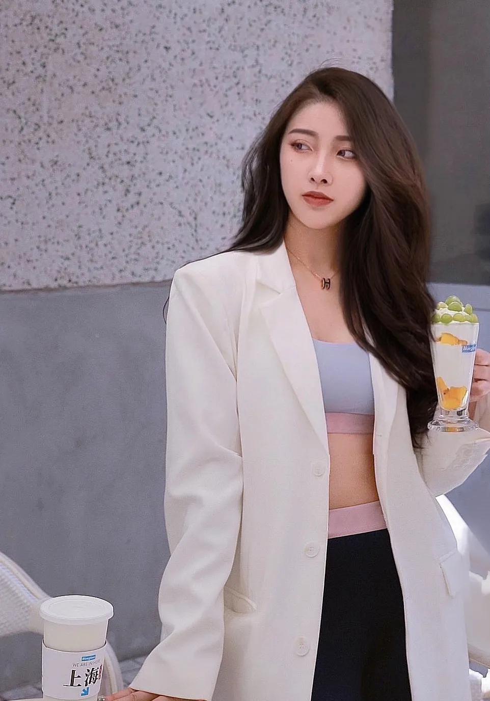 闃冲厜鐜懓钁¤悇闆嚂鑳跺師閰稿ザ,blueglass鑳跺師闆嚂閰稿ザ绯诲垪