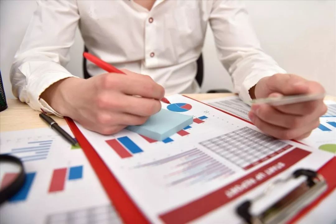 资金紧张有什么贷款途径,信用卡取现显示资金不足怎么办