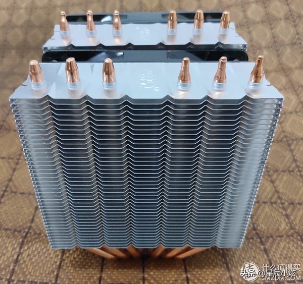 大霜塔散热器主机,大霜塔散热器用什么机箱