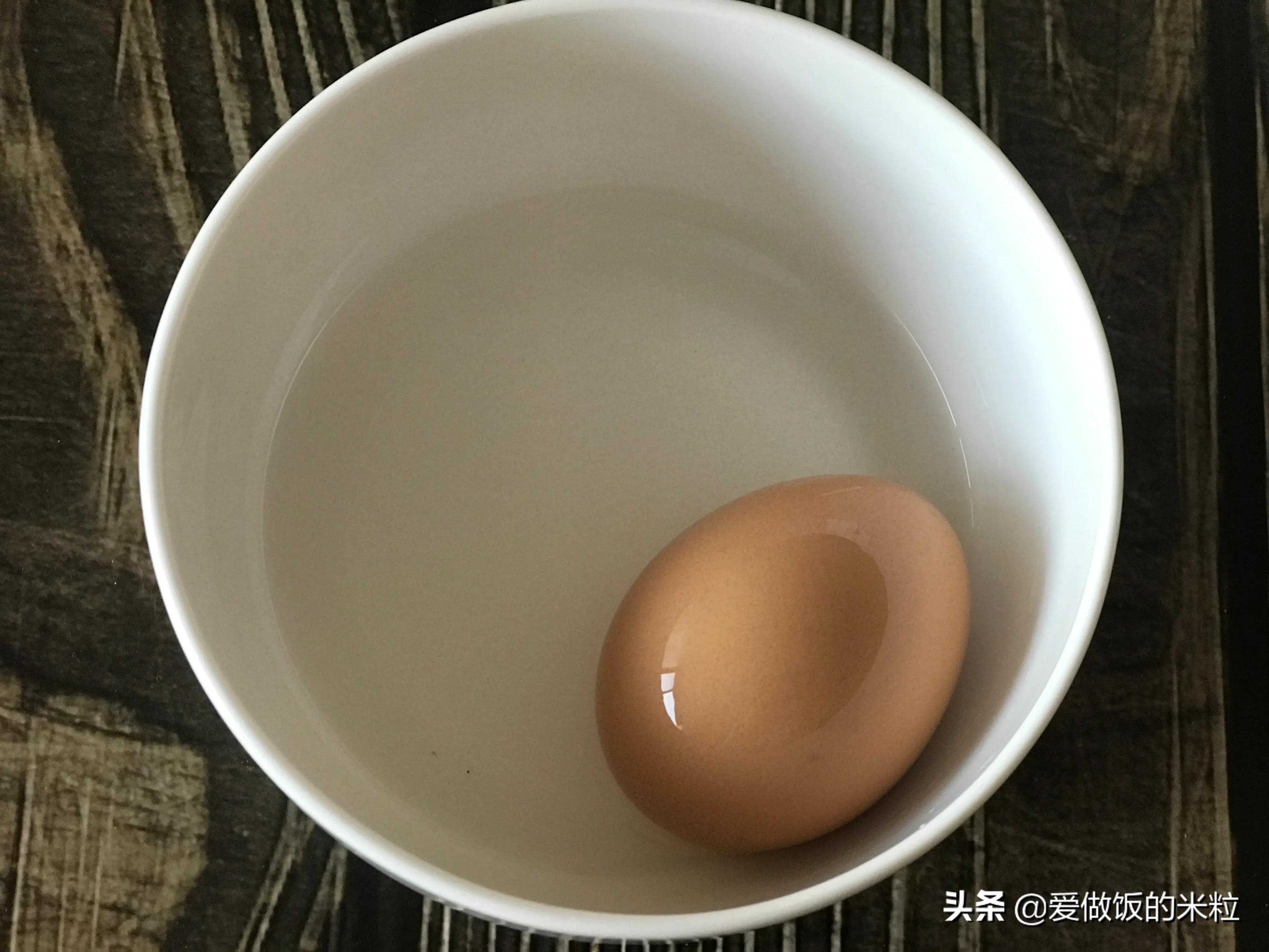 自制咸鸡蛋不咸还流油怎么做,怎么腌咸鸡蛋不太咸还流油