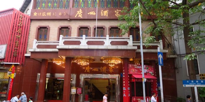 过年旅游最值得去的地方且人少,春节适合去哪游玩美食多