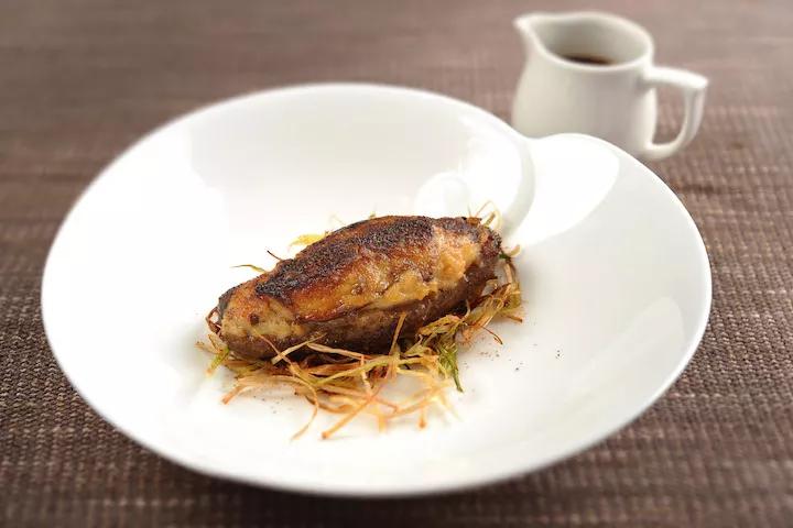 怎样才能够把高级食材处理得铅华洗净，又不失韵味？