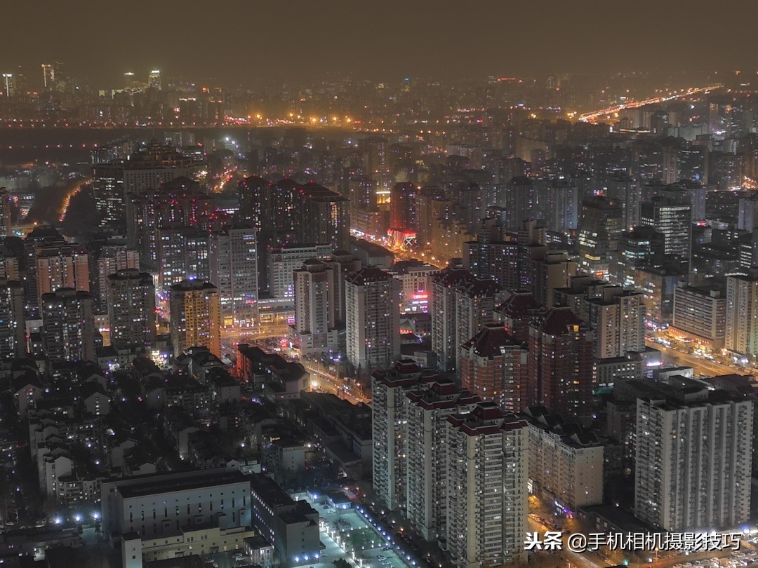 snapseed去除杂物,snapseed清除人身上的物品