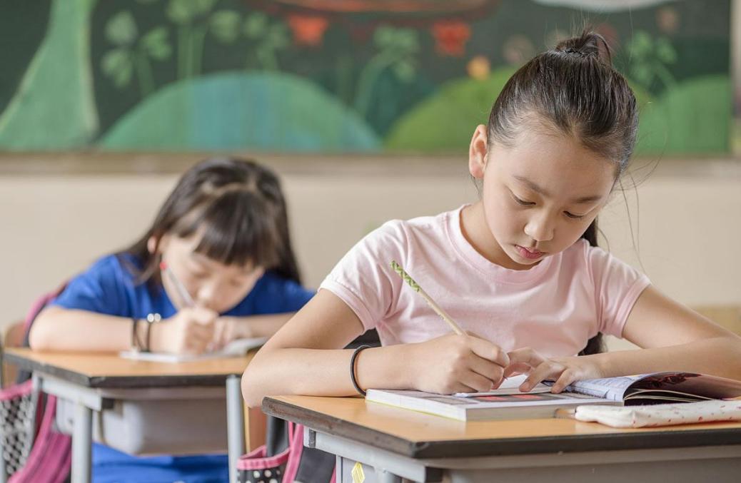 孩子读书只知道死记硬背怎么办,孩子死记硬背好不好