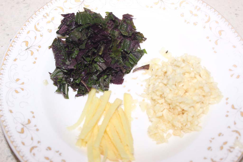 炒花甲需不需要焯水,炒花甲一定要焯水吗