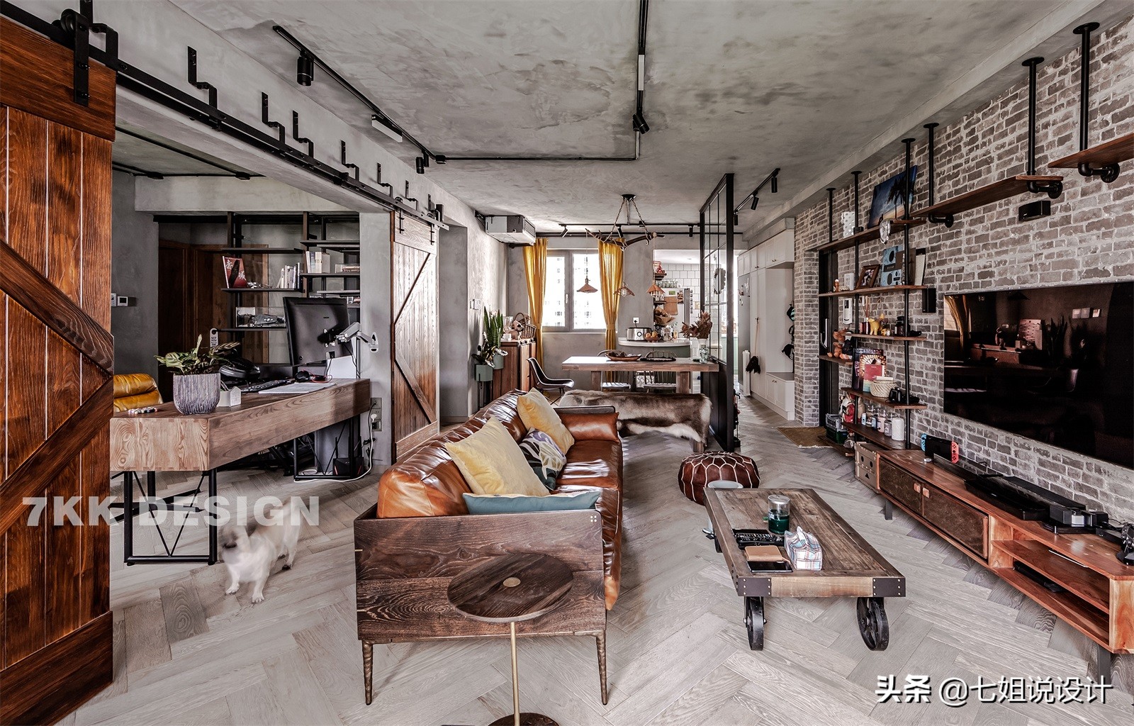 新梅共和城100m²工业风：大胆裸装，冷暖碰撞，演绎粗犷文艺之家