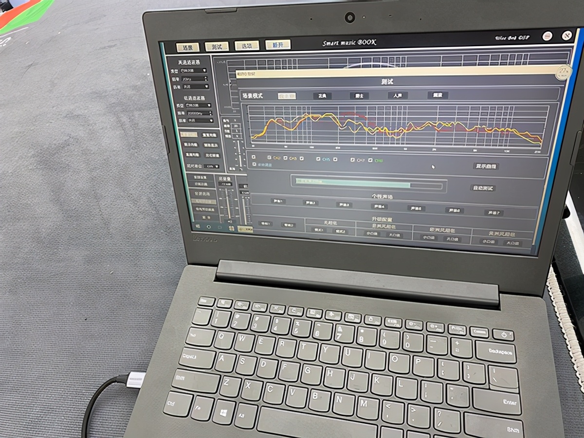 汽车音响南京改装,济南柯迪亚克音响改装