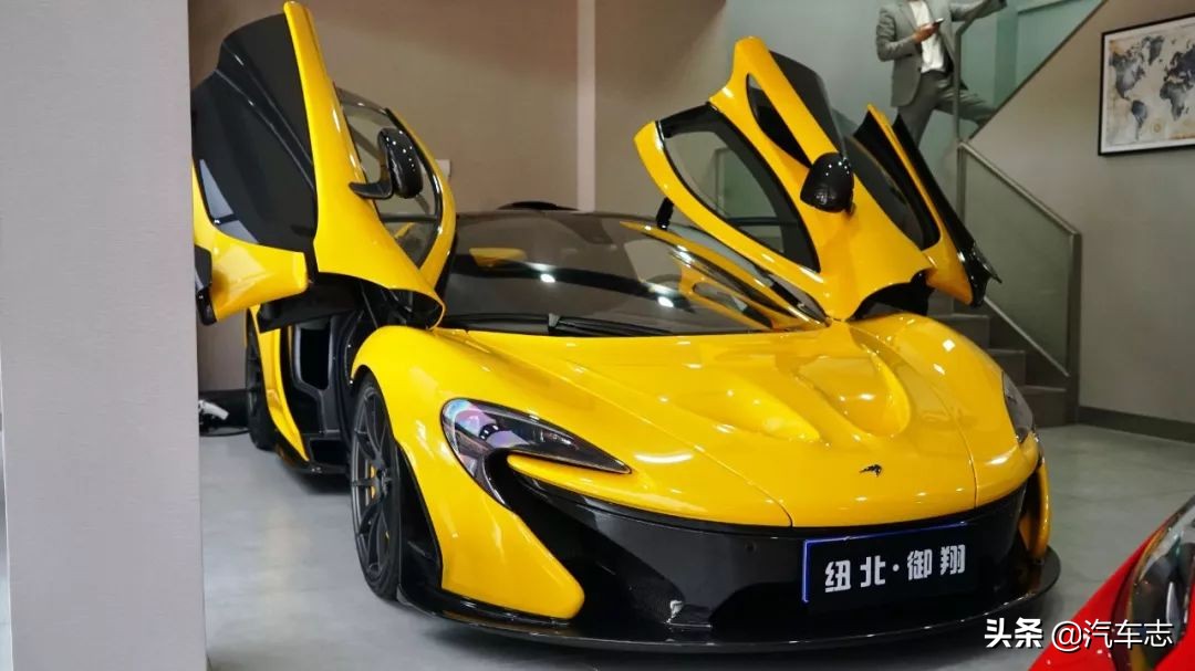 价值一亿的法拉利拉法,价值1亿元钱的白色法拉利拉法